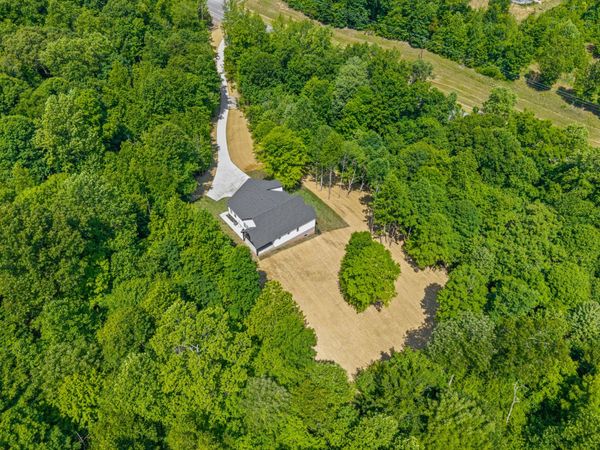 2860 Highway 149 , Palmyra, TN 37142