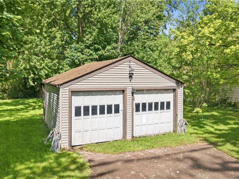 210 5th Avenue, Hubbard, OH 44425 Photo 6
