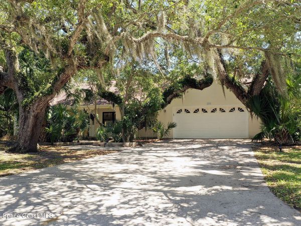 275 Ibis Drive, Melbourne Beach, FL 32951
