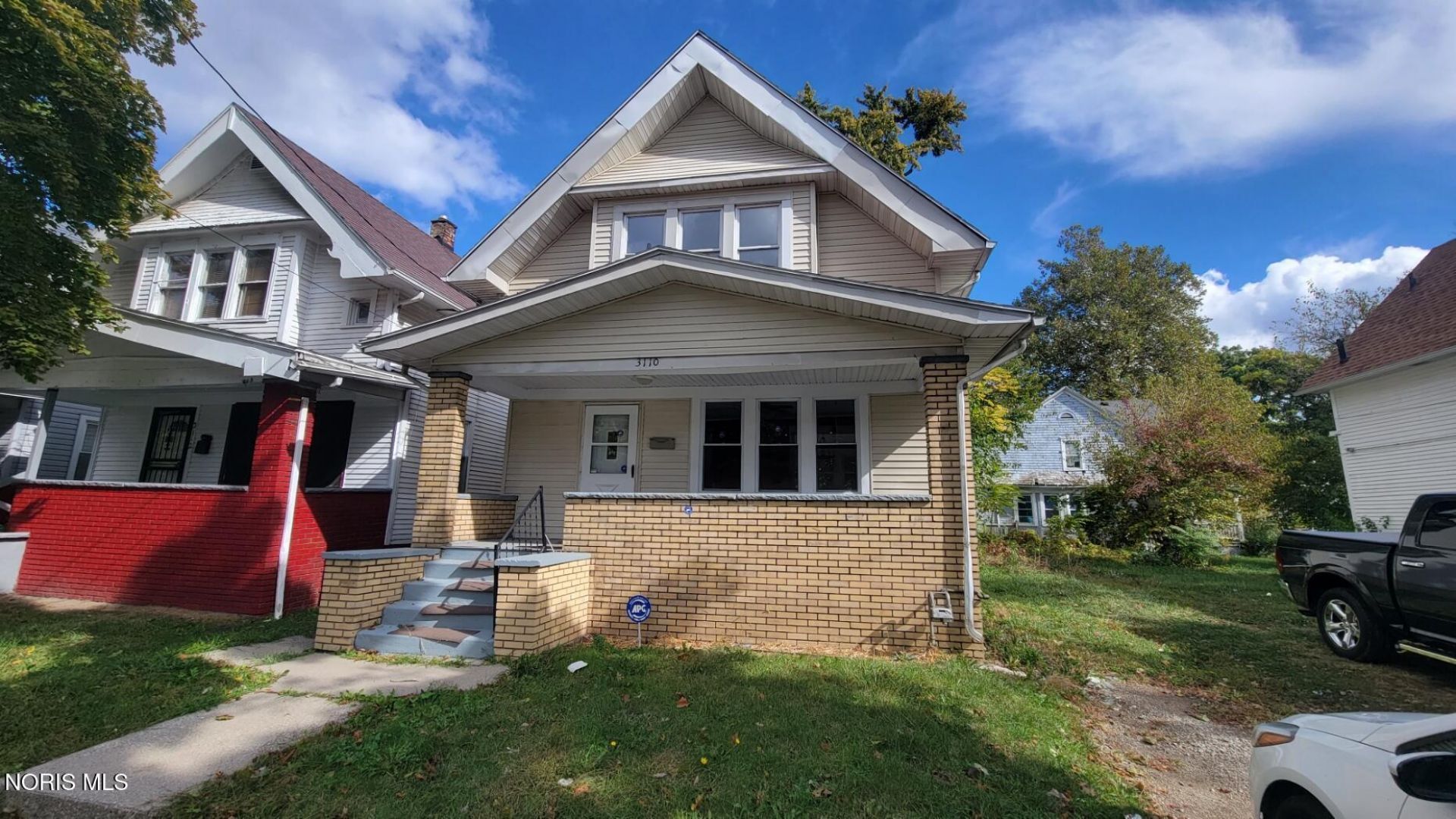 3110 Cambridge Street , Toledo, OH 43610 Main Photo