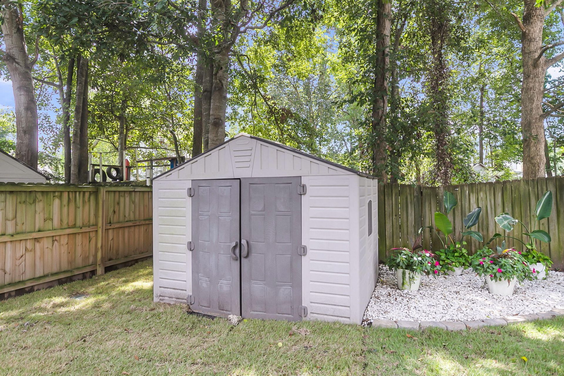 1983 Treebark Drive Photo 15
