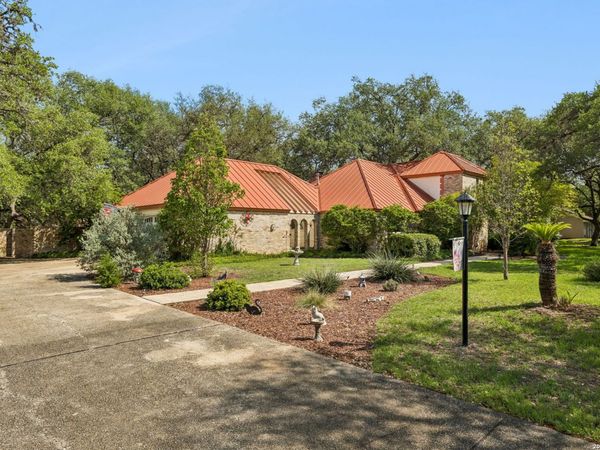 109 LONG BOW RD, Shavano Park, TX 78231