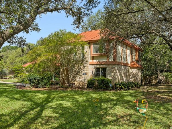 109 LONG BOW RD, Shavano Park, TX 78231