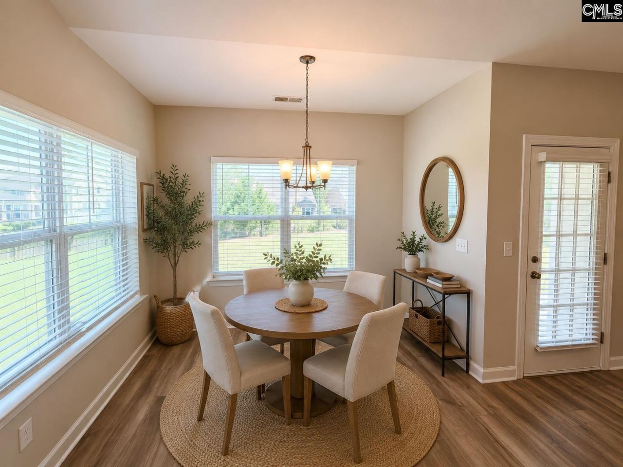 764 Ruskin Drive  Photo 6