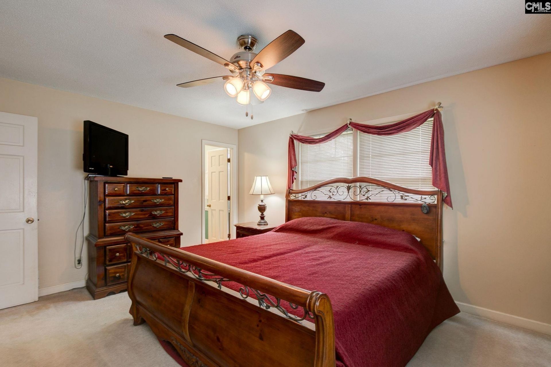 415 Cool Springs Photo 14