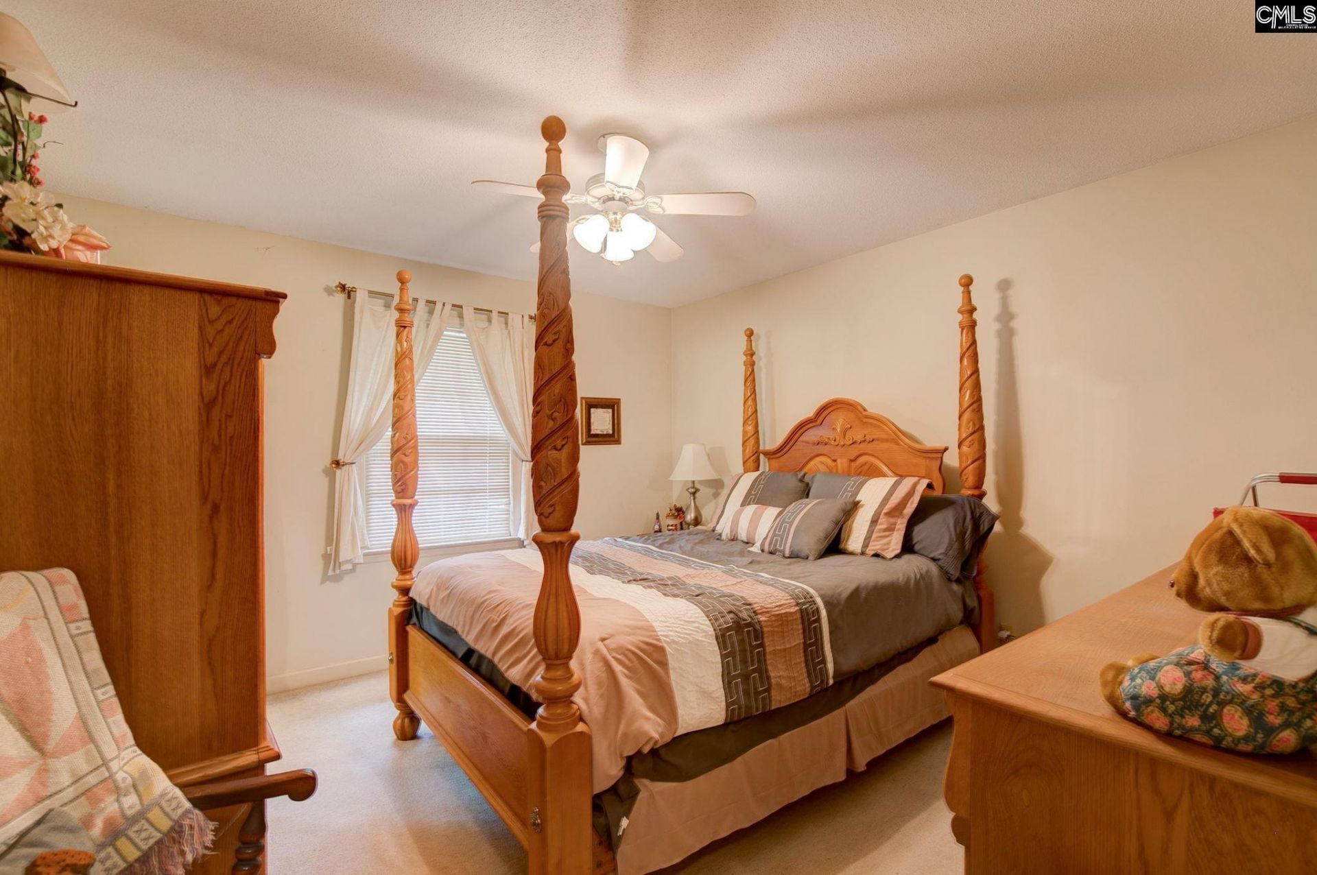 415 Cool Springs Photo 15