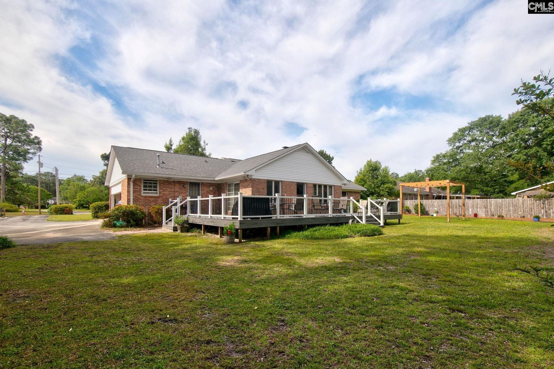 415 Cool Springs Photo 19