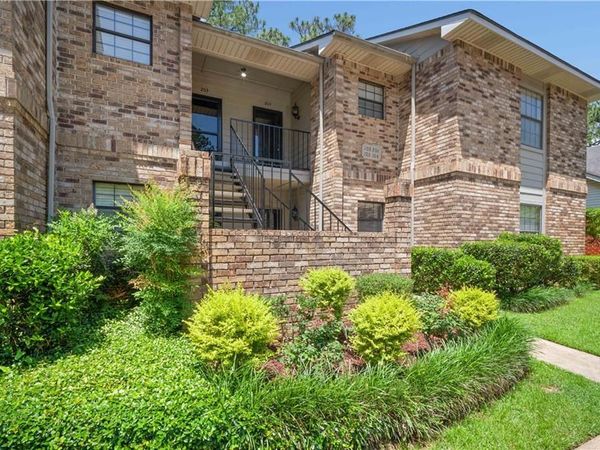 1260 Sutton Court , Unit 203, Mobile, AL 36609