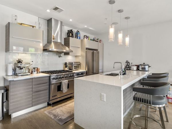 48 Gold St, Unit 102, Boston, MA 02127