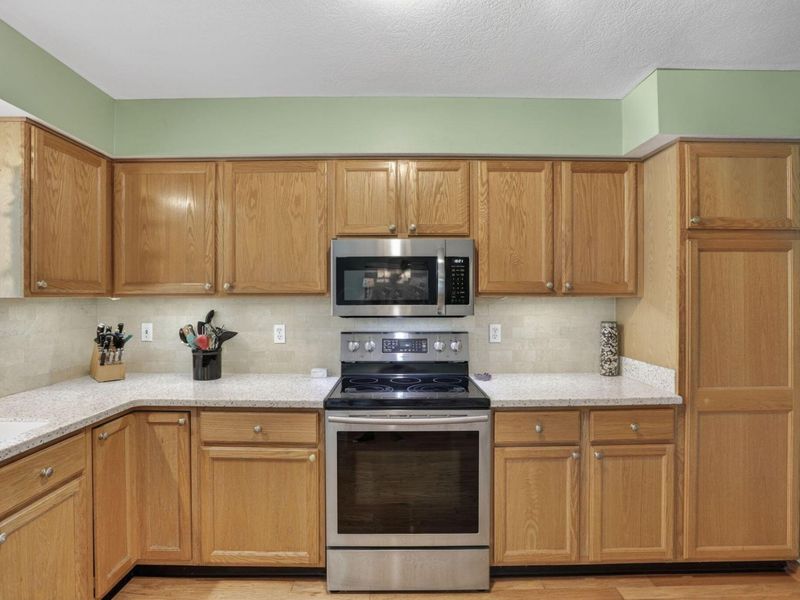 13681 Sudbury Drive NW, Pickerington, OH 43147 Photo 24