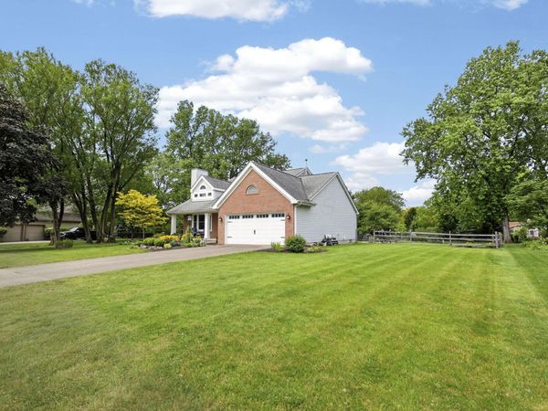 13681 Sudbury Drive NW, Pickerington, OH 43147