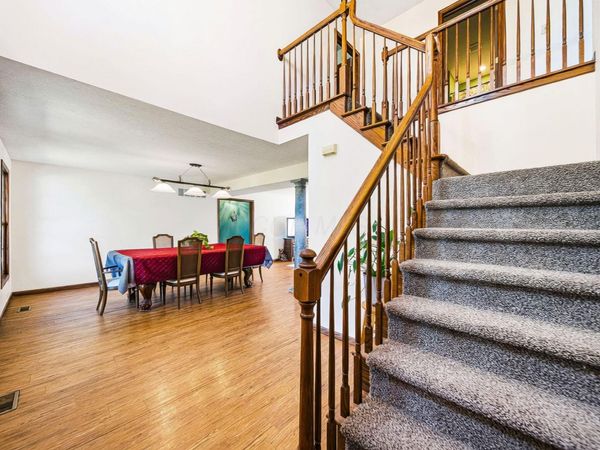9240 Todd Street Road , Sunbury, OH 43074