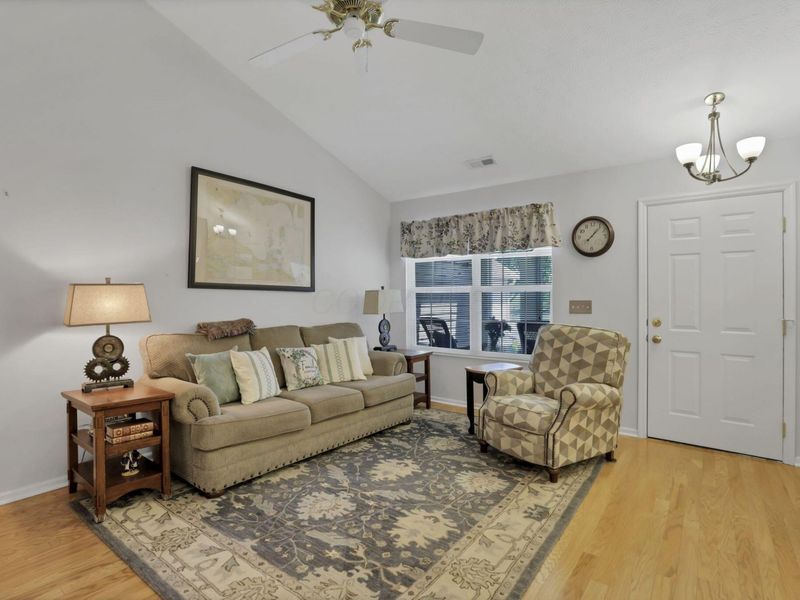 513 S Market Street , Lithopolis, OH 43136 Photo 11