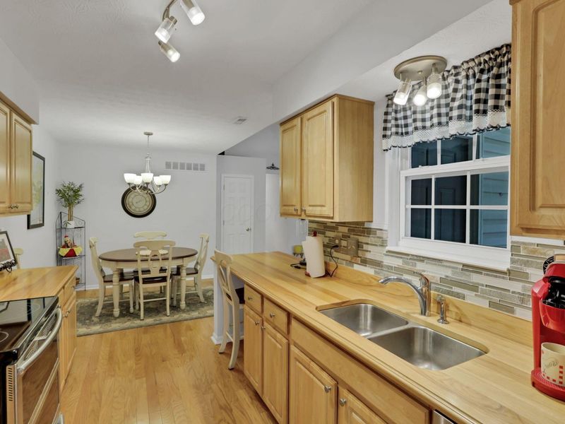 513 S Market Street , Lithopolis, OH 43136 Photo 19