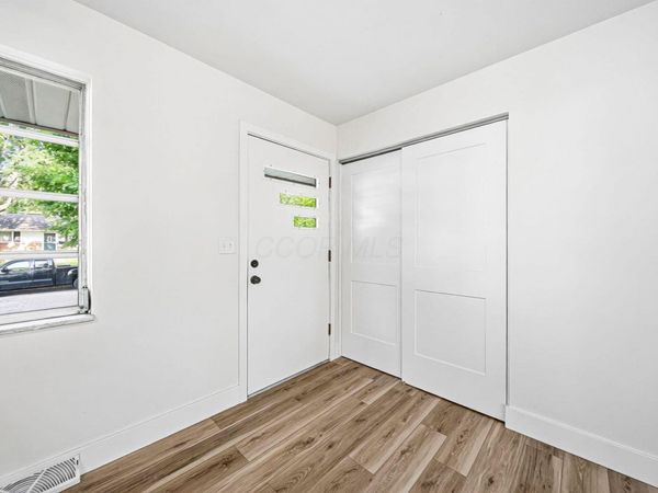 1301 Bernhard Road , Columbus, OH 43227