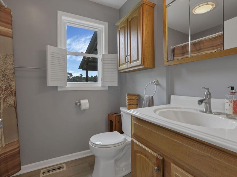11750 16th Road SW, Stoutsville, OH 43154 Photo 22