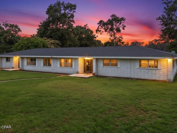 1482 Main Street, Chipley, FL 32428