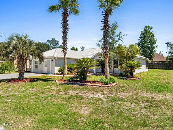 1513 E 9th Street , Lynn Haven, FL 32444