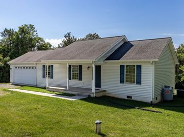 2696 DUNNES SHOP RD, RUCKERSVILLE, VA 22968