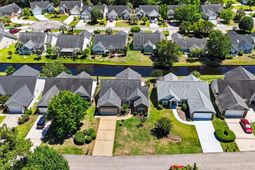 226 Candlewood Dr.  photo 4