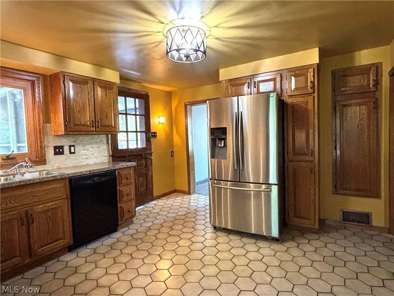 343 State Street, Leetonia, OH 44431 Photo 17