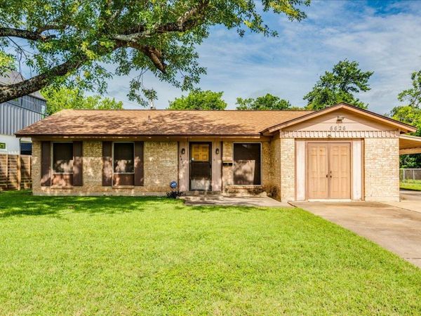 6626 Isabelle DR, Austin, TX 78752