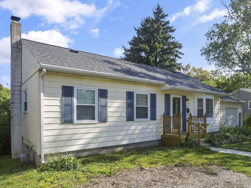 1905 Mohawk Drive , Lancaster, OH 43130 Photo 2
