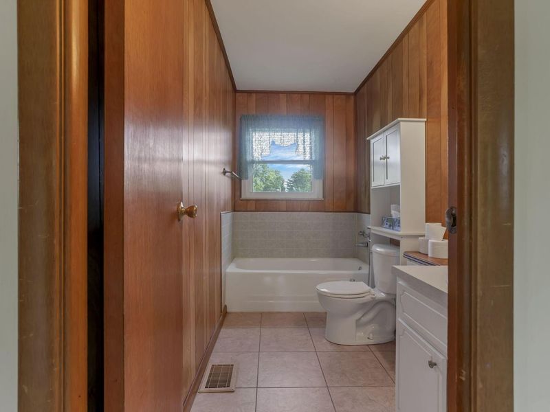 1905 Mohawk Drive , Lancaster, OH 43130 Photo 20