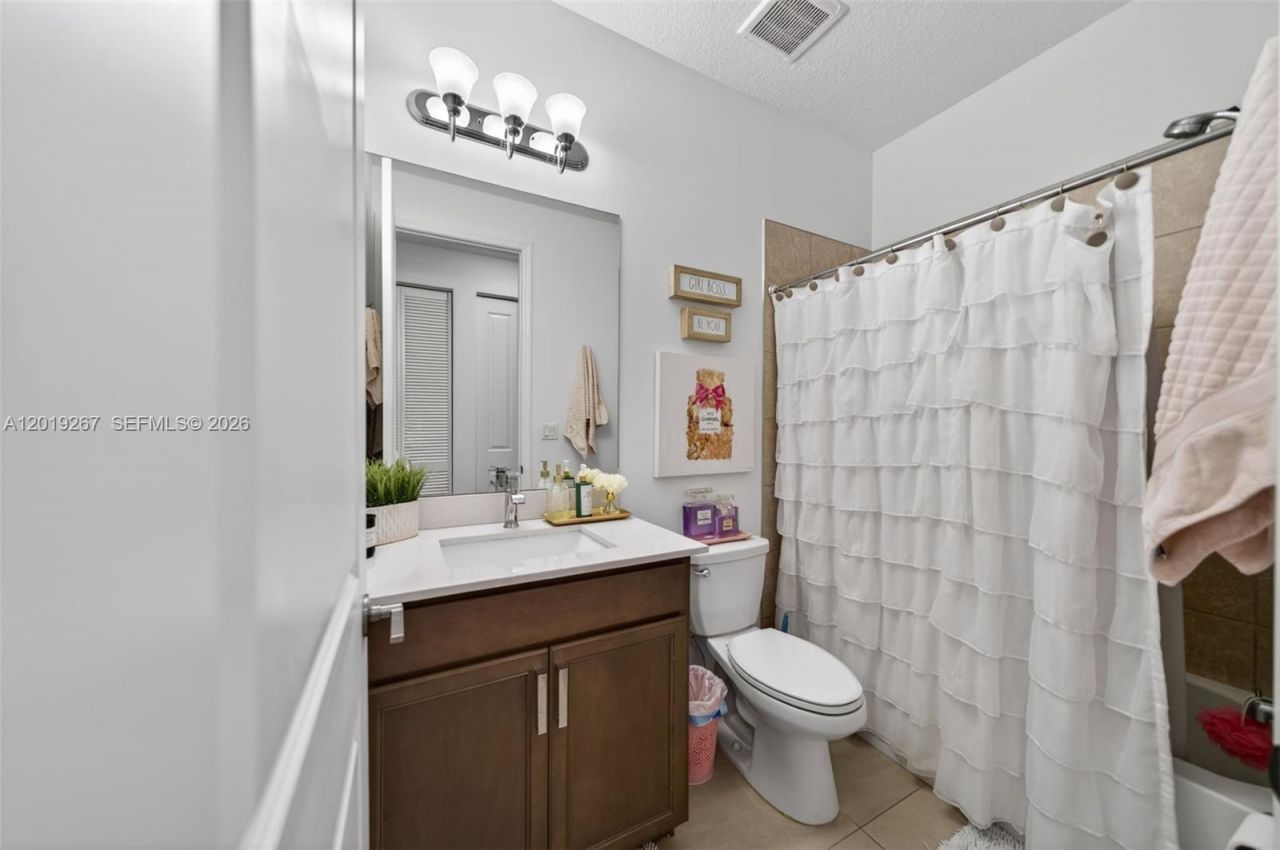 4305 Marina Way , Unit 4305, Deerfield Beach, FL 33064 Photo
