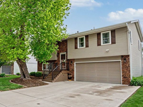 1101 15th Street , Silvis, IL 61282