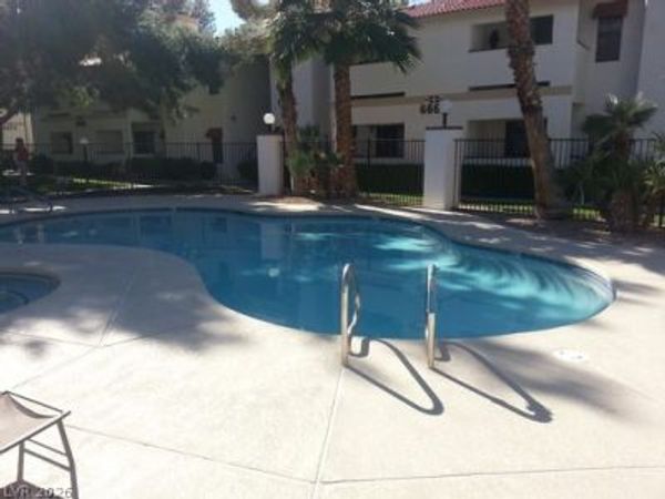 6647 W Tropicana Avenue , Unit 102, Las Vegas, NV 89103