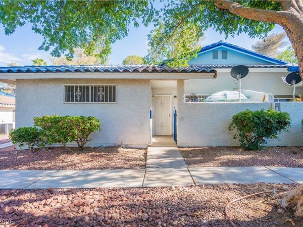 2124 Willowbury Drive, Unit B, Las Vegas, NV 89108