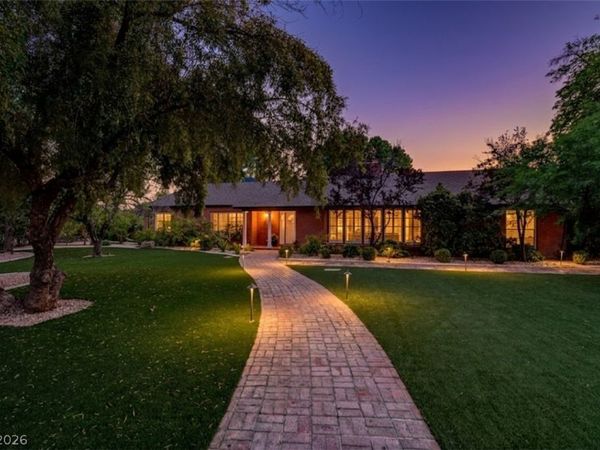 2001 Silver Avenue, Las Vegas, NV 89102