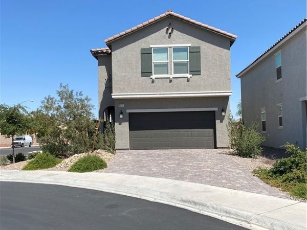 8216 Lantana Springs Street , Las Vegas, NV 89113