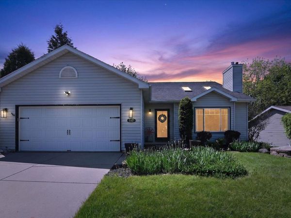 117 Knutson Drive, Madison, WI 53704