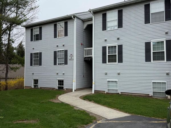 2 Lexington Hill, Unit 10, Harriman, NY 10926