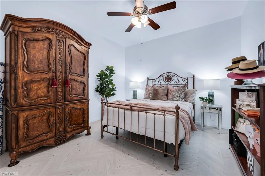 2860 Cypress Trace Cir, Unit 1813, Naples, FL 34119 Photo