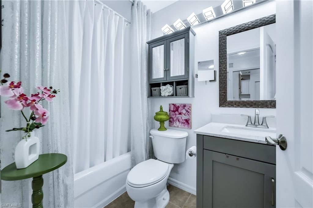 2860 Cypress Trace Cir, Unit 1813, Naples, FL 34119 Photo