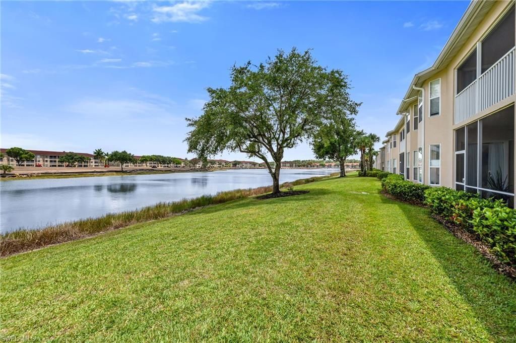 2860 Cypress Trace Cir, Unit 1813, Naples, FL 34119 Photo