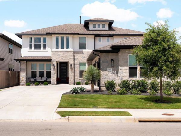 7917 Edmondson BND, Austin, TX 78744