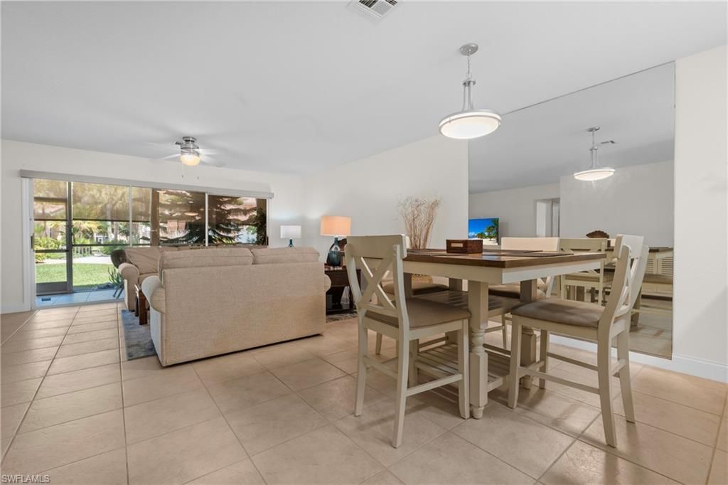 732 Woodshire Ln, Unit I5, Naples, FL 34105 Photo