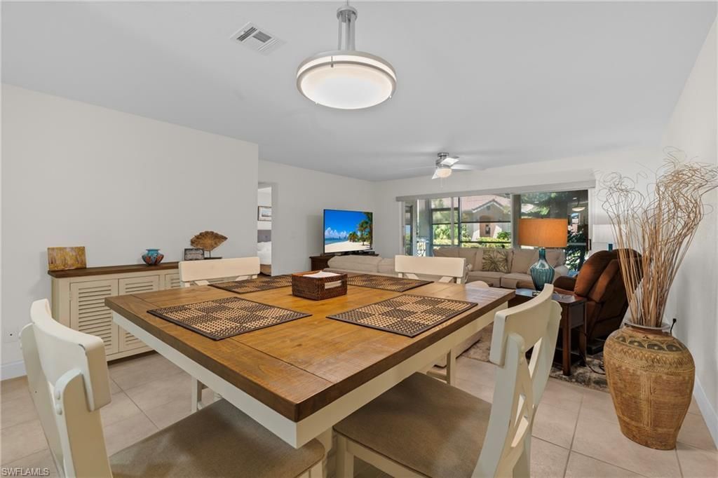 732 Woodshire Ln, Unit I5, Naples, FL 34105 Photo