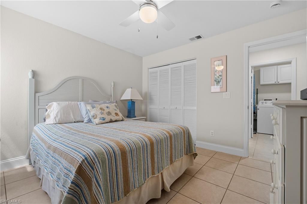 732 Woodshire Ln, Unit I5, Naples, FL 34105 Photo
