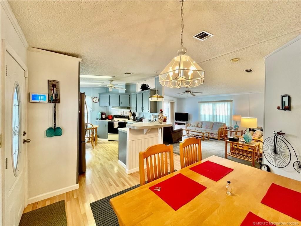 16296 SW Indianwood Circle, Indiantown, FL 34956 Photo