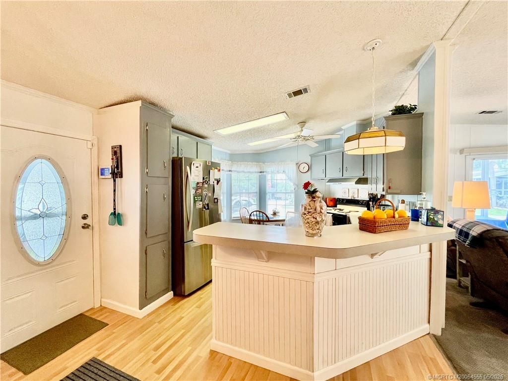 16296 SW Indianwood Circle, Indiantown, FL 34956 Photo