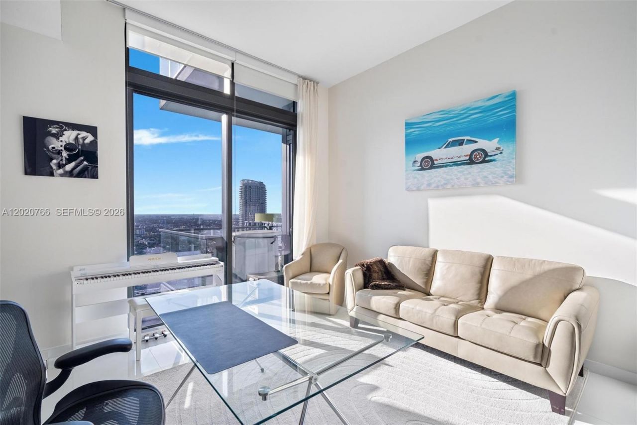 88 SW 7th St , Unit 4203, Miami, FL 33130 Photo