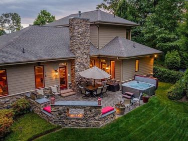 140 WILTON PL, ROCKINGHAM, VA 22801