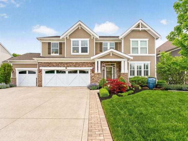 8321 Coldwater Drive, Powell, OH 43065