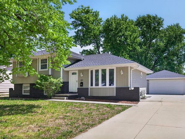 801 NW School Street, Ankeny, IA 50023
