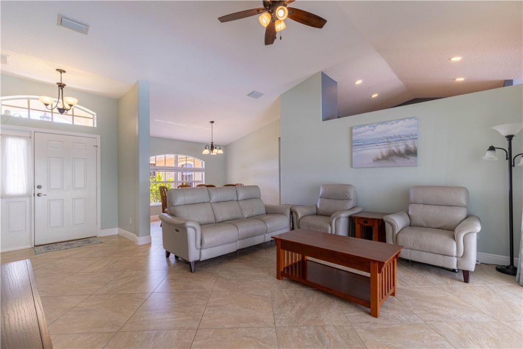 414 Ash Street, Sebastian, FL 32958 Photo